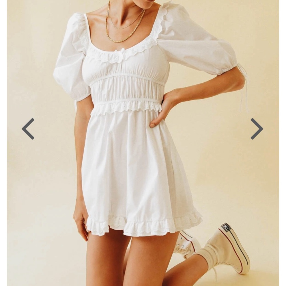 While in Paris mini dress white
